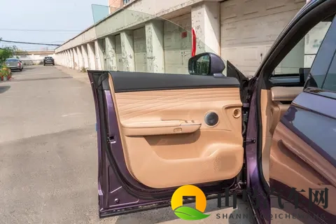 邂逅均衡之选：2025款星纪元ET增程四驱版深度体验-1