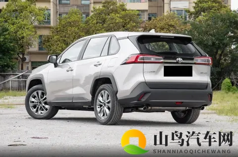 燃油混动任你选，威兰达产品力均衡，月销轻松破万-3