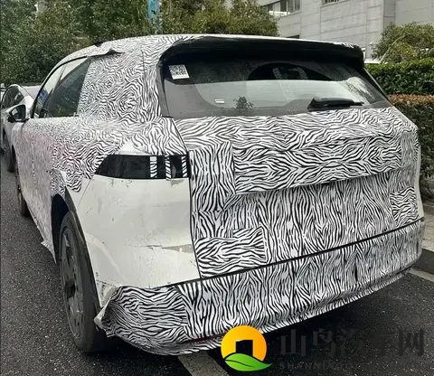 日产N8内饰配置曝光 定位中大型SUV 或推大五座布局-1