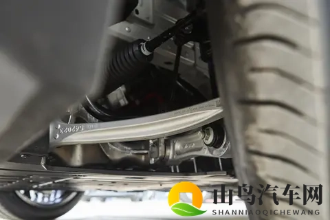 阿维塔又放大招了！2699万元起，10项全新升级， 实力如何？-2