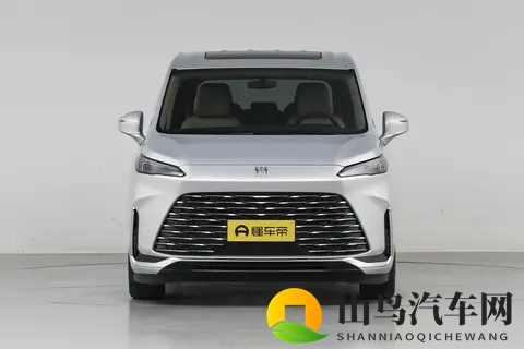 别克GL8:推出5款车型,入门级就有双侧电动门,值得考虑吗?-1