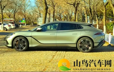 买不起仰望U7，买一辆腾势Z9GT也不错！-3