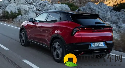 新款阿尔法·罗密欧Junior Sport Speciale官图发布，新增专属套件-1