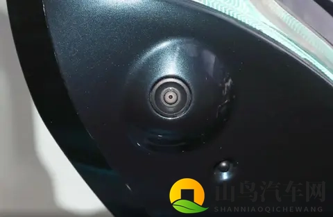 26款岚图梦想家上市即热销,乾崑ADS+59秒破百,纯电续航达350km-2