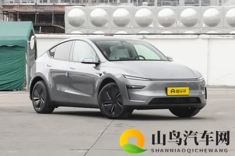 汽车电梯层门出入口通道有什么要求？转弯坡度标准-3