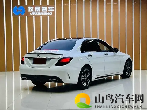 13万多拿下奔驰C级？2019款8万公里，豪华座驾轻松开回家！-2