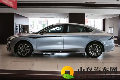 林肯 Z 这款混动车型，实用主义者的性价比首选-2