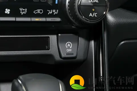 300公里露营+通勤实测，总算懂为啥丰田威兰达是家用 “香饽饽”-3