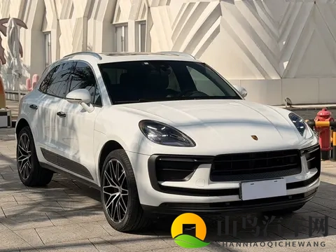 37万拿下22年保时捷Macan,体验速度与激情!-3