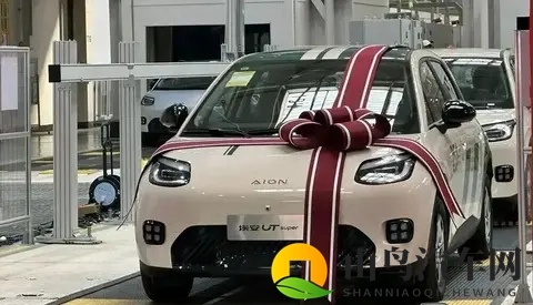 最低价499万，刘强东搅动车市风云-1