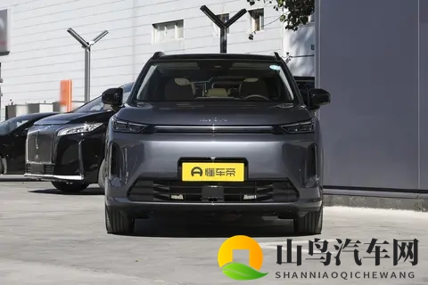 油耗55L，亏电不肉，噪音还小，预售1268万，买增程SUV的等等它-2