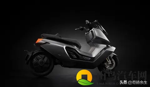 国产电摩新方向！小牛Concept06曝参数，极速154+智能配置真香！-2