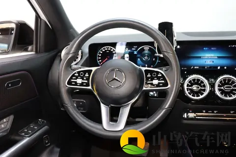 22年奔驰GLA，2万公里一手车，16万多开走豪华SUV！-2