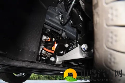 方程豹双款新车,科技加持越野新乐趣-1