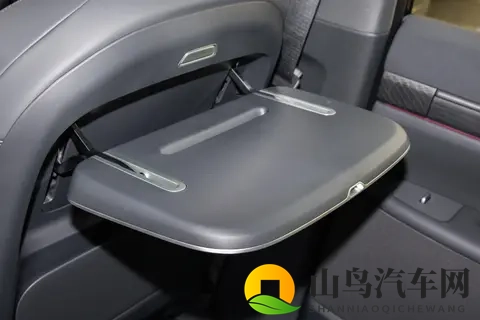 东风奕派eπ0082026款五座版,冰箱彩电+超级大五座,家用真香-1