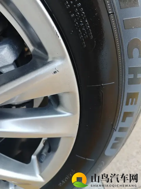 1488万！三年凯迪拉克XT5，豪华SUV代步优选-3