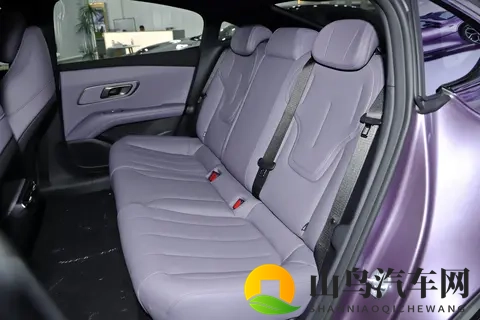 新一代家用车,深蓝L06科技与智能并存,澎湃动力与舒适体验!-2