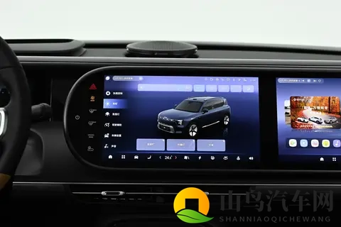 豪华质感+技术实力+亲民价格，这车刚上市就火了，实力有多强？-1