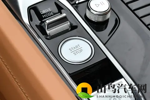 2026款领克09四驱探索版体验：商务与家庭的双场景适配之选-1