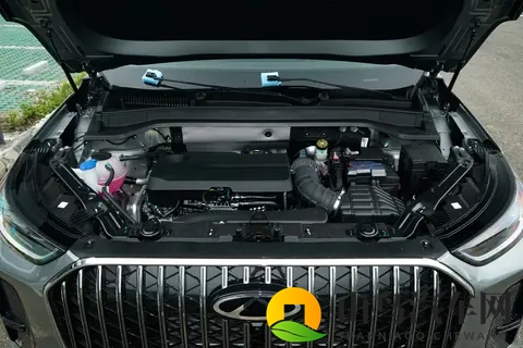 8万、13万、18万！三款闭眼入的SUV，动力猛油耗低家用自驾都完美-2