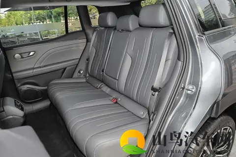 均衡者AION i60增程版,解决增程痛点-2