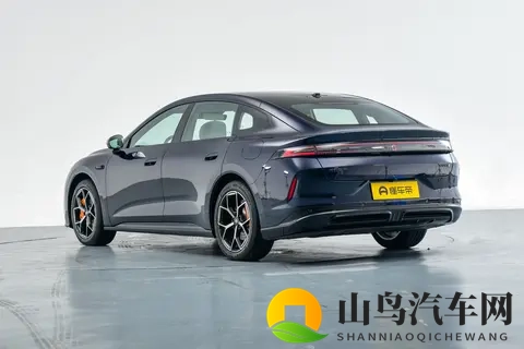 长安启源A06：以“大美舒新”重新定义家庭出行体验-1