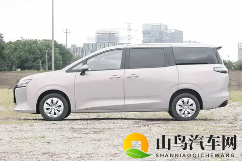 家用MPV买什么好？20多项实测，这款768万起的新车能打几分-3