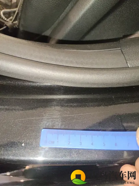 【E汽车】智己LS9预售，33.69万元起-1