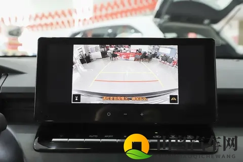 2026款锋兰达车型推荐：燃油版与油电混动版，哪款更适合你的需求-2