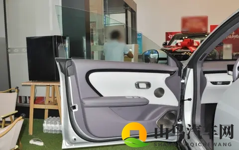 C级车、1099W起、6C超充，解析长安启源A06，样子货还是实力派？-2