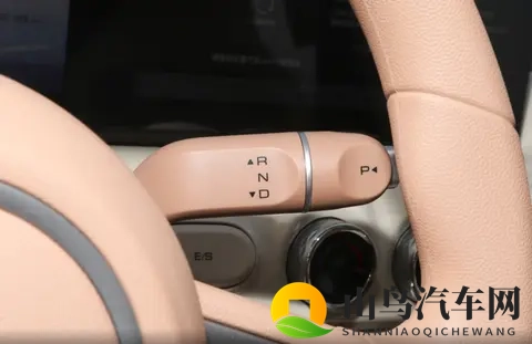 568万元起,25款五菱缤果选购指南,推荐次低配-1