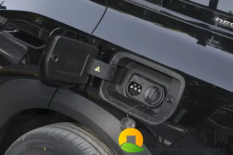 亏电油耗低至55L,动力强劲静谧性好,AION i60增程版来了-1