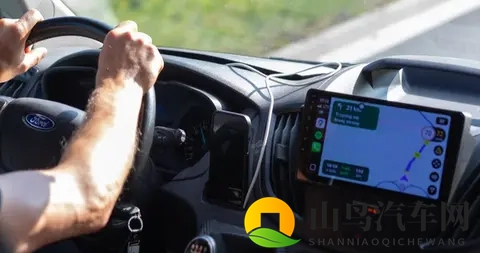 色色网站入口：自动驾驶浪潮来袭，未来已来！-2