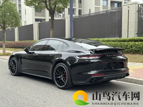 落地百万的保时捷Panamera，准新车78万多开回家！-1