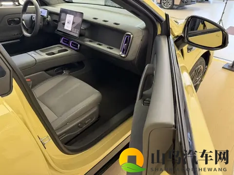 德味未散，电控先行：Lafa5想当电动时代的“大众情人”-3