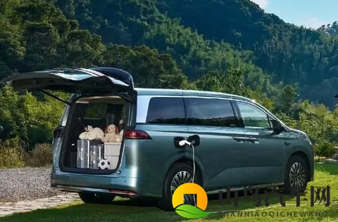 比亚迪“最便宜MPV”官宣,颜值很飒,云辇很棒!-3