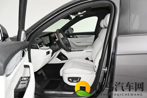 2026 款领克 09 MHEV 四驱探索版体验：家庭中大型 SUV 的均衡之选-1