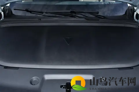 花30多万买一辆大型六座SUV，图啥？看完这篇再说-3