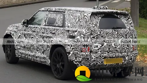 EMA平台打造 路虎“Baby Defender”谍照曝光 有望2027年发布-1