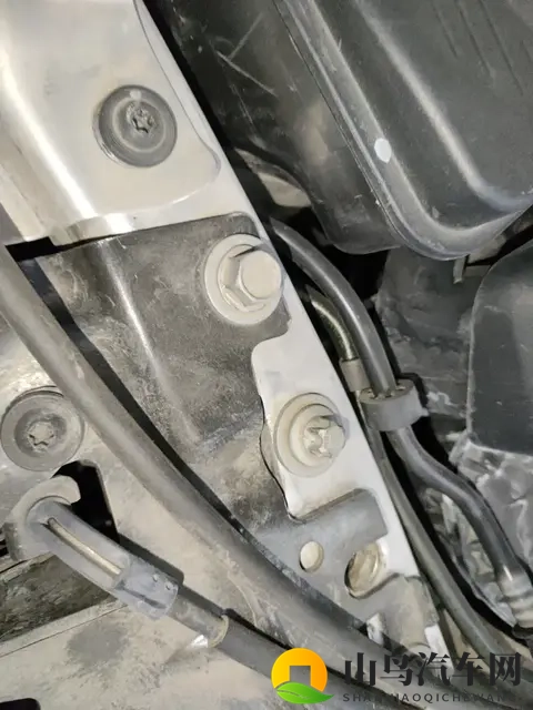 V12引擎的绝唱，6万公里二手宝马760Li，圆梦趁现在-3