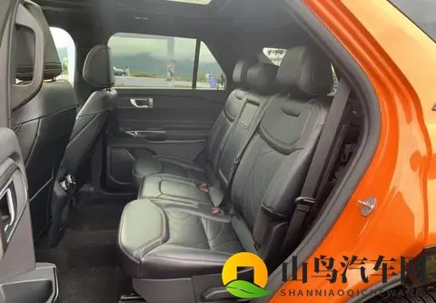 一辆低调的大家伙,藏着让人意外的本事-1