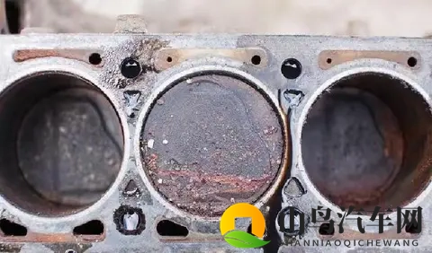 发动机积碳不容忽视，清理及时省油省心省维修费-1
