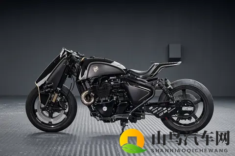 改装  “Caliber Royale” 皇家恩菲尔德定制欣赏-1