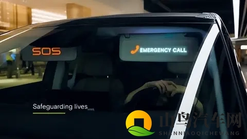 小鹏汽车发布量产机器人出租车计划 明年启动试运营-3