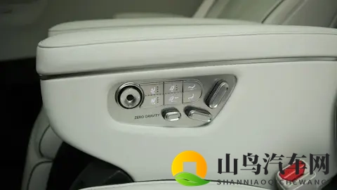 探店小鹏X9增程版，相比纯电多处优化，不止切换动力-3