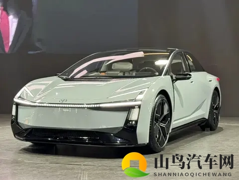 这还是买菜车？解析全新丰田卡罗拉概念车，又是入华必买？-3