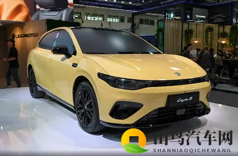 1058万起售！零跑Lafa5登场，605km续航+8295P芯，5款配置适合谁-1