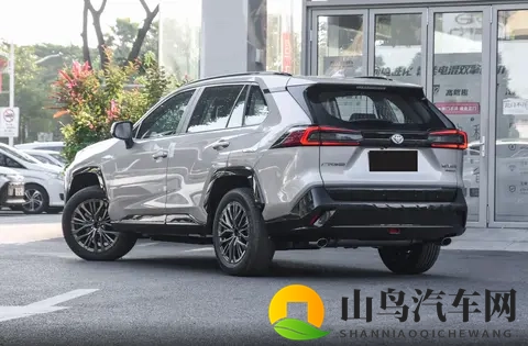 可靠耐用，油耗低，配置够用，家用SUV可以看看它-3