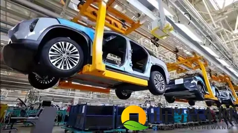 燃油车跌7%，新能源爆单：便宜的车，凭什么抢了主战场？-2