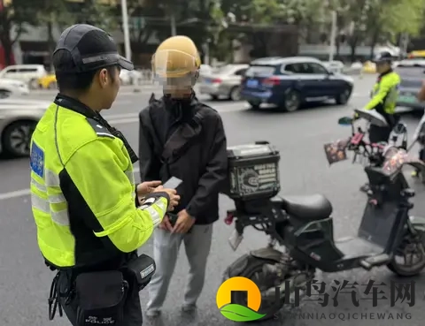 黄色APP大全：新能源汽车崛起，智能驾驶时代来临-2